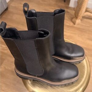 Steve Madden Black Leather Boots